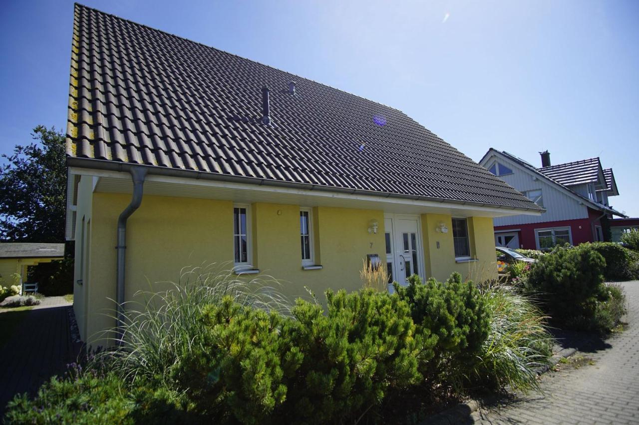 Nah Am Meer, Ruhige Lage, Gratis Nutzung Vom Ahoi Erlebnisbad Und Sauna In Sellin - Haus Inselblick Fewo 01 Герен Екстер'єр фото